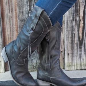 NWT Liberty Black Delano boot